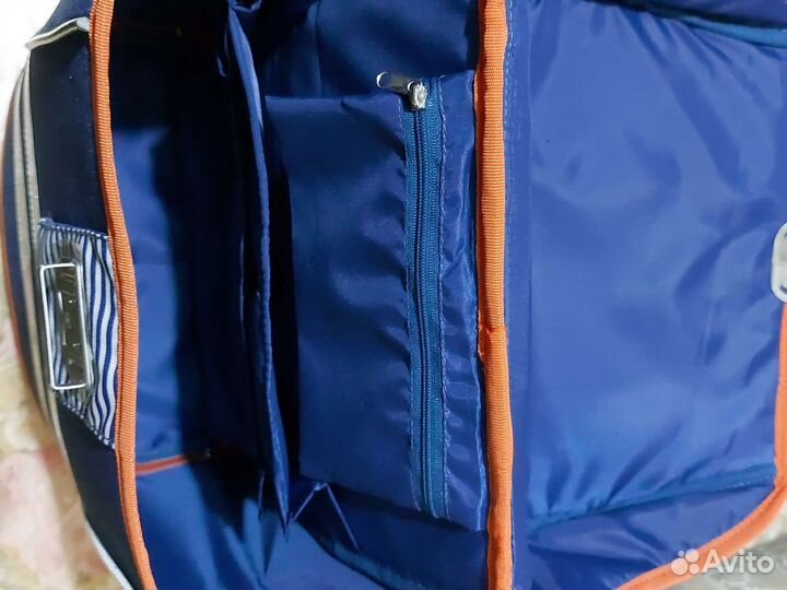 Школьный рюкзак