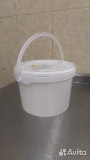 Ведра пластиковое, 5л, с крышкой, б/у