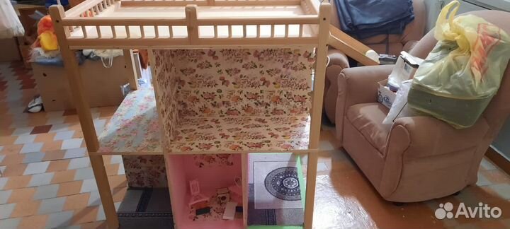 Детский кукольный домик