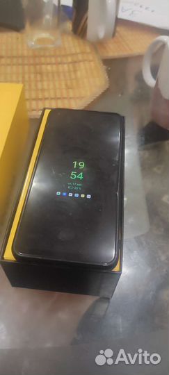 Мобильные телефоны бу realme 9