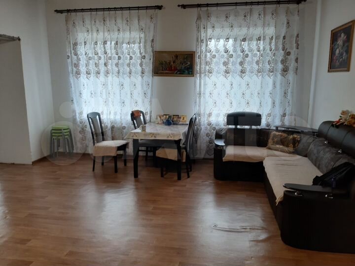 Дом 194 м² на участке 10 сот.