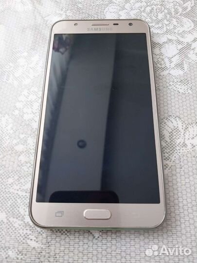 Samsung Galaxy J7 Neo