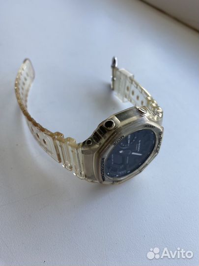 Наручные часы Casio GA-2100SKE-7AER