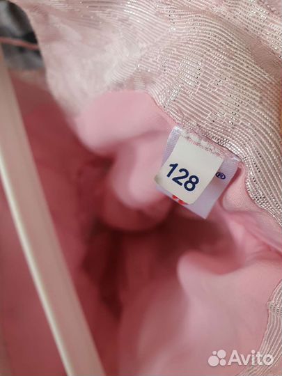 Нарядное платье для девочки 128