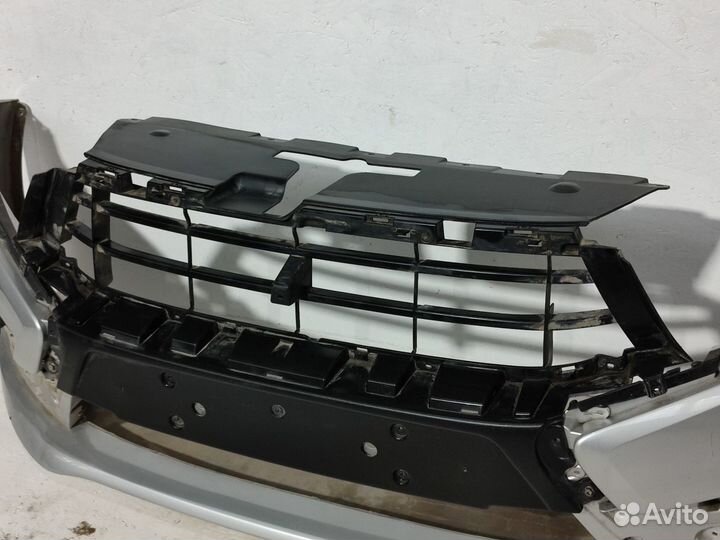Бампер передний LADA Vesta