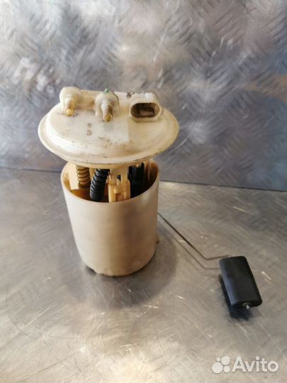 Топливный насос (бензонасос) Renault Clio 1 LB0C