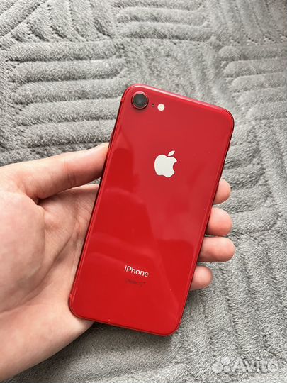 iPhone 8, 64 ГБ