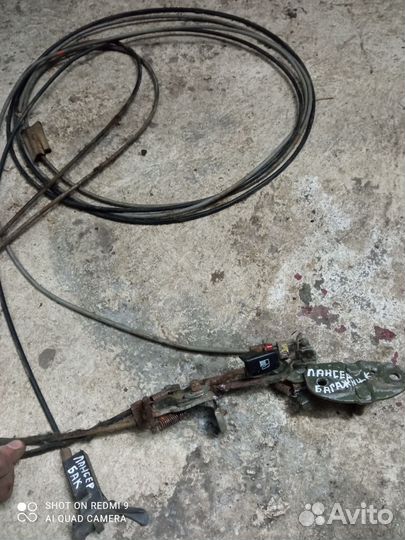 Тросики багажника и бака от митсубиси лансер 1989г