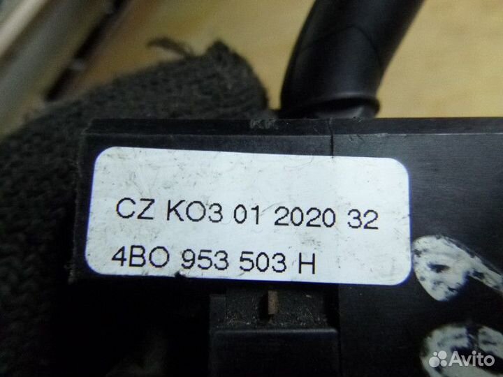 Переключатель подрулевой в сборе audi allroad quat