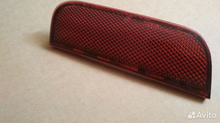 Катафот отражатель в задний бампер Ford Fusion