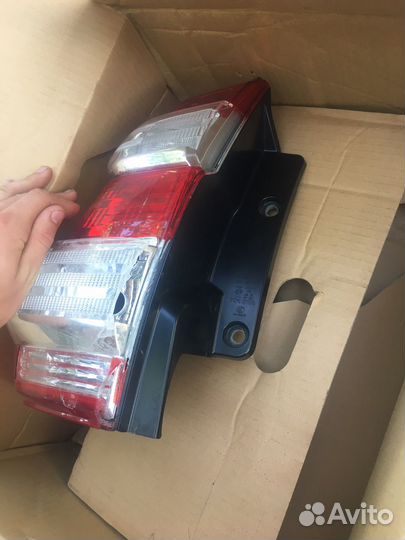 Левая фара ленд крузер прадо 150