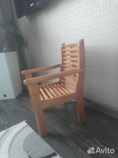 Детский стульчик