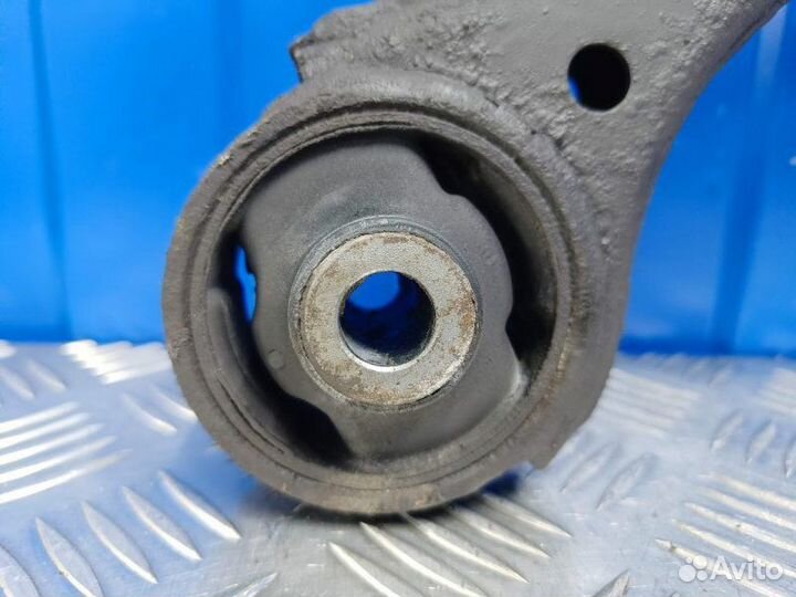 Рычаг передний правый Kia Sorento 2 XM 2.2 D4HB