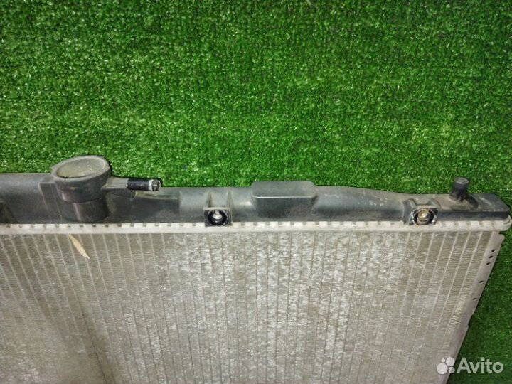 Радиатор двигателя / радиатор основной Honda