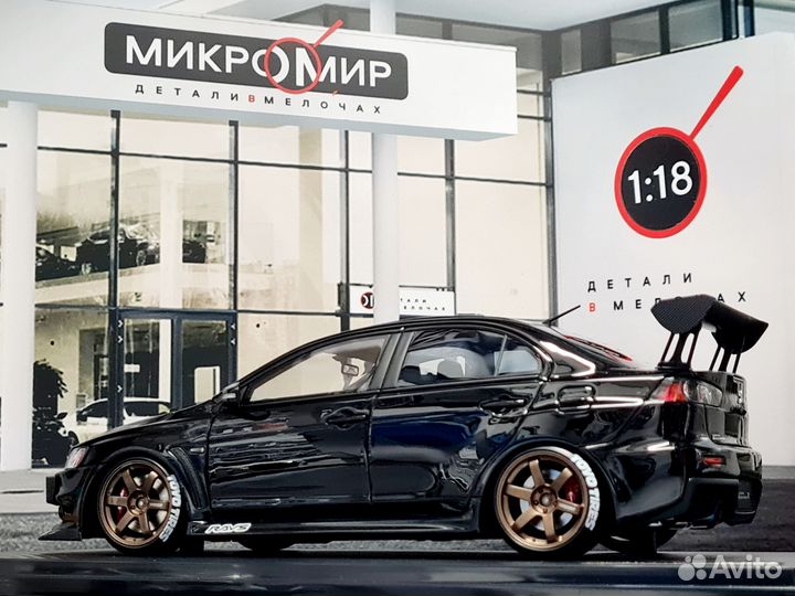 Модель IG 1/18 Mitsubishi Lancer EVO X