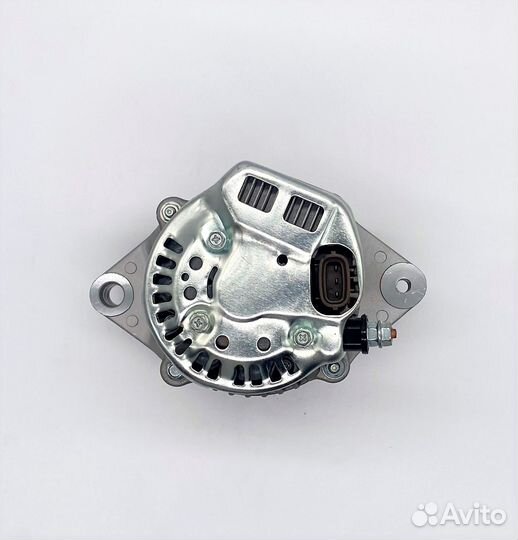 Генератор Kubota V2403 (12V/50A)