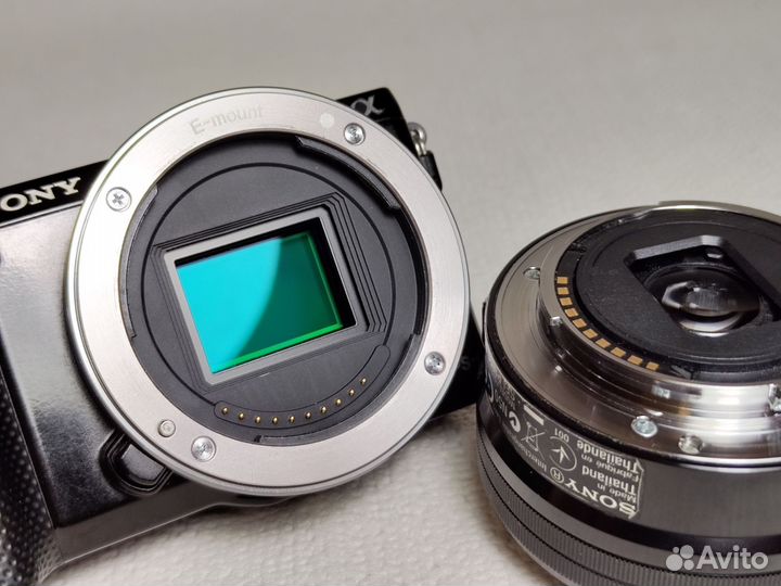 Sony 5R с объективом 16-50мм OSS