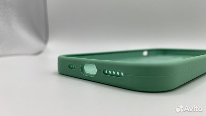 Чехол на iPhone 13 Silicon Case Spearmint