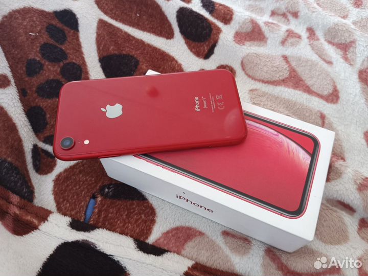 iPhone Xr, 64 ГБ