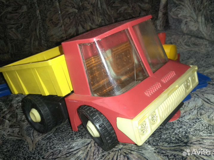 Игрушка грузовик Norma