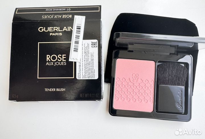 Guerlain 01 румяна