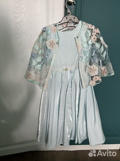 Платье на девочку