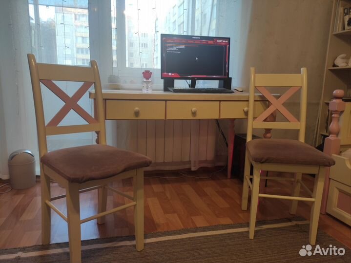 Детский мебельный гарнитур