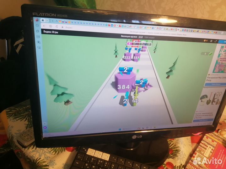 Монитор LG W2243S