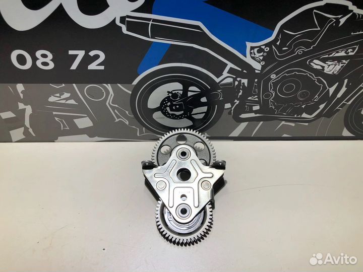 Приводные шестерни грм Honda CB-1 1991г