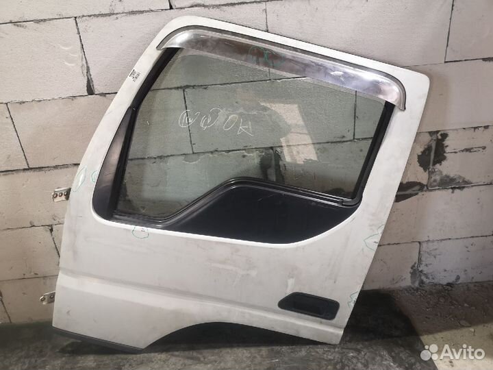 Дверь левая Mazda Titan whs5t