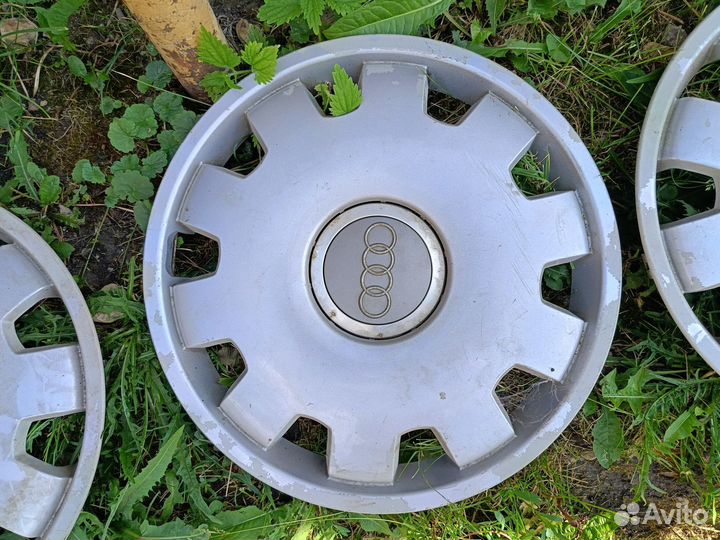 Оригинальные колпаки для Ауди а4, 16 радиус