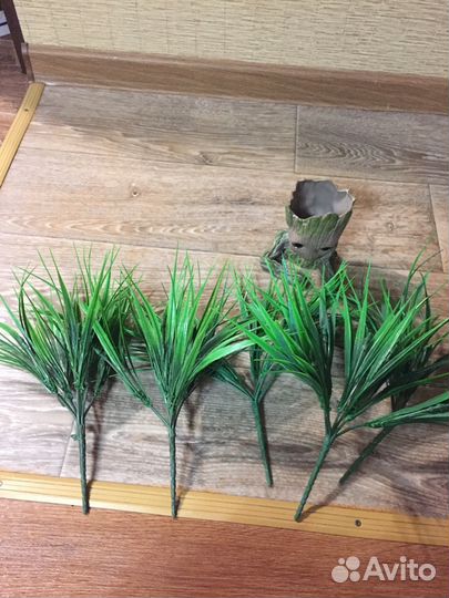 Декоративная зелень искусственная