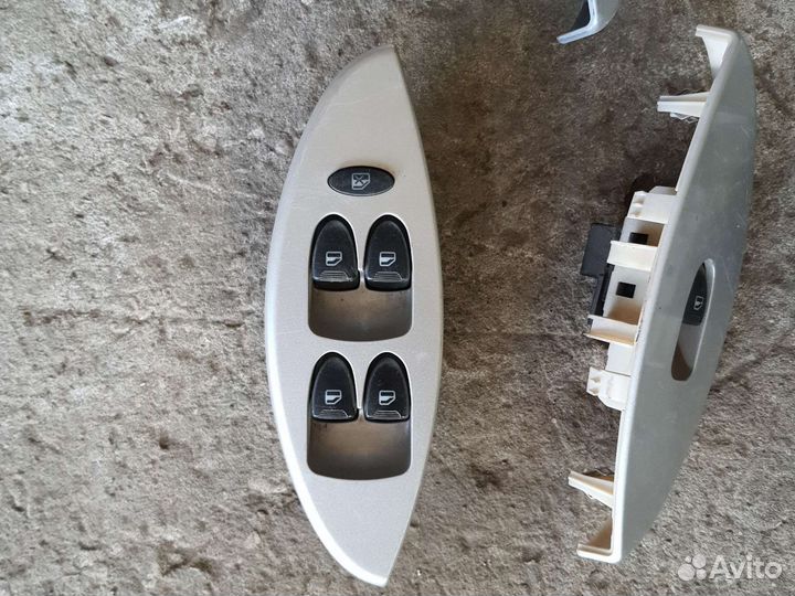 Блок управления стеклоподъемниками Лифан Смайл 12г