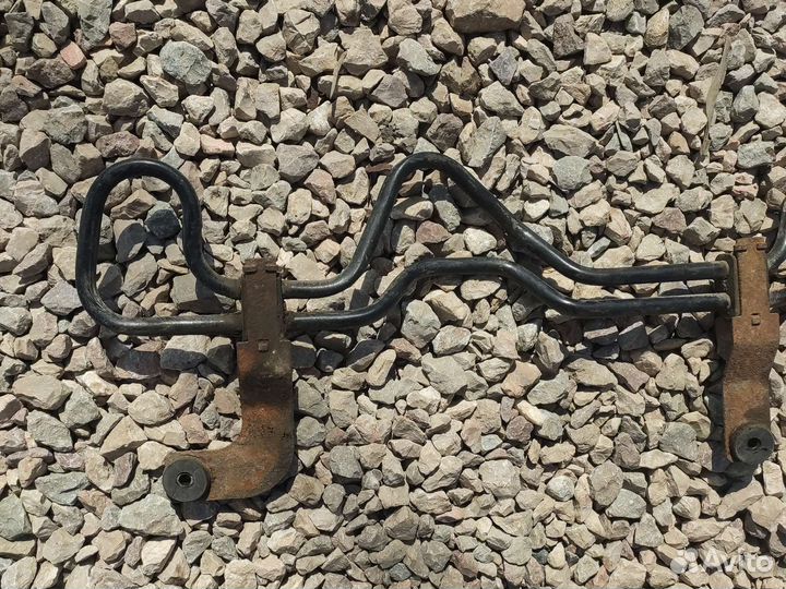 Радиатор охлаждения Гура Ниссан Санни у10 дизель