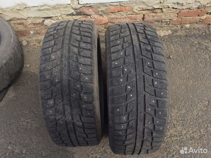 Kumho Ice Power KW21 215/55 R17 98T