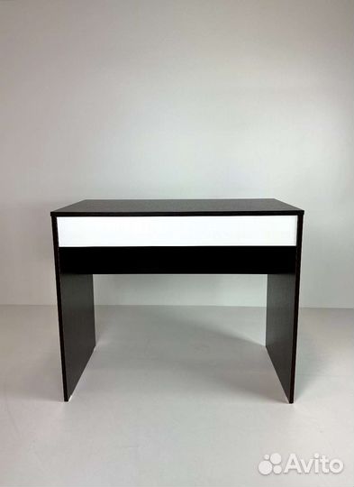 Стол / столик