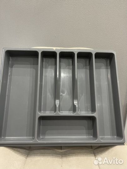 Лоток для столовых приборов