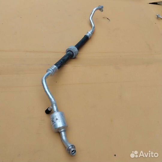 Renault Sandero трубка кондиционера