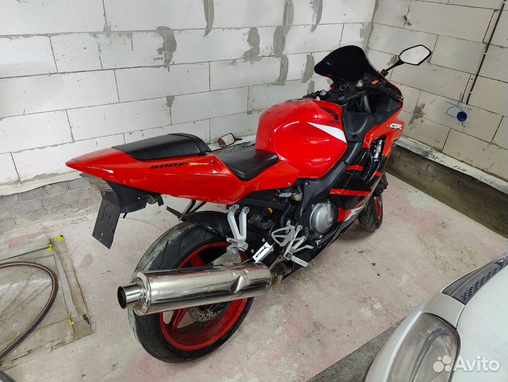 Honda CBR 600 F4i