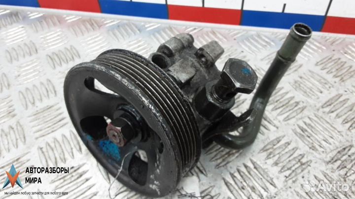 Насос гидроусилителя руля Hyundai Trajet 2002
