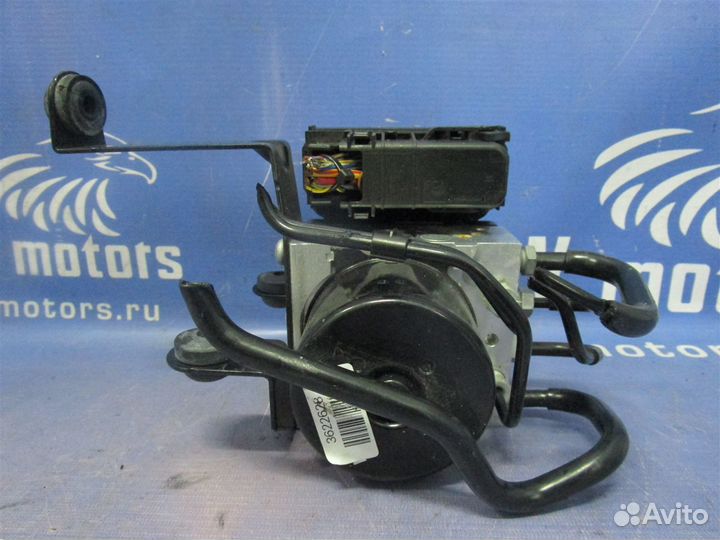 Блок abs Volvo V40 MV48 D4204T 2017