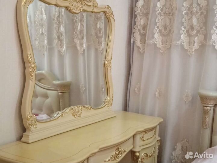 Зеркало трильяж