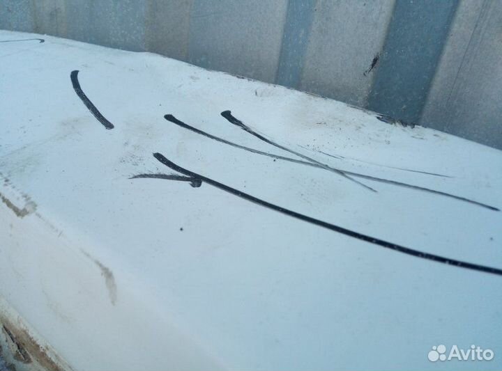 Крышка багажника Renault Sandero K7JA710 2013