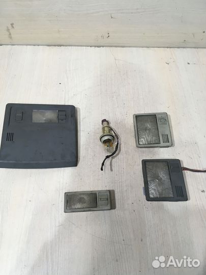 Плафон подсветки салона Ауди 80 B4