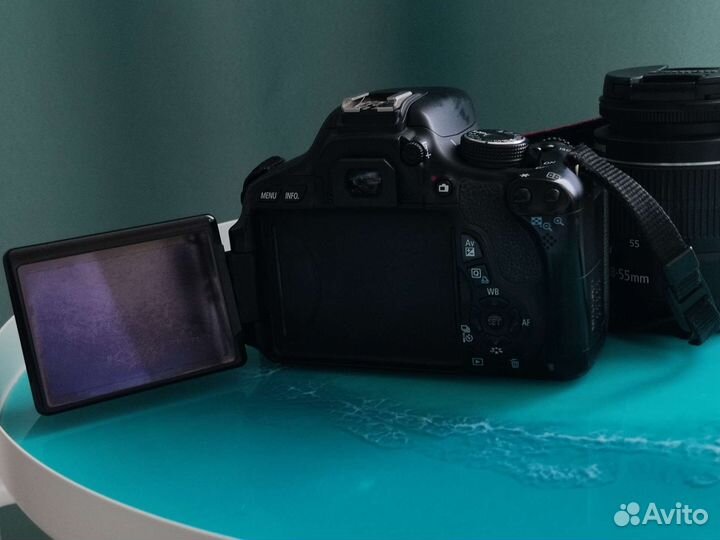 Зеркальный фотоаппарат canon 600d