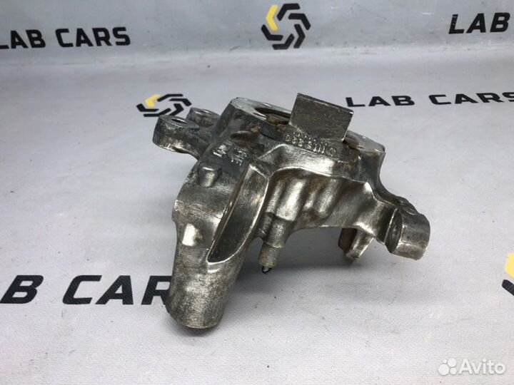 Кулак поворотный задний левый Bmw 7 E66