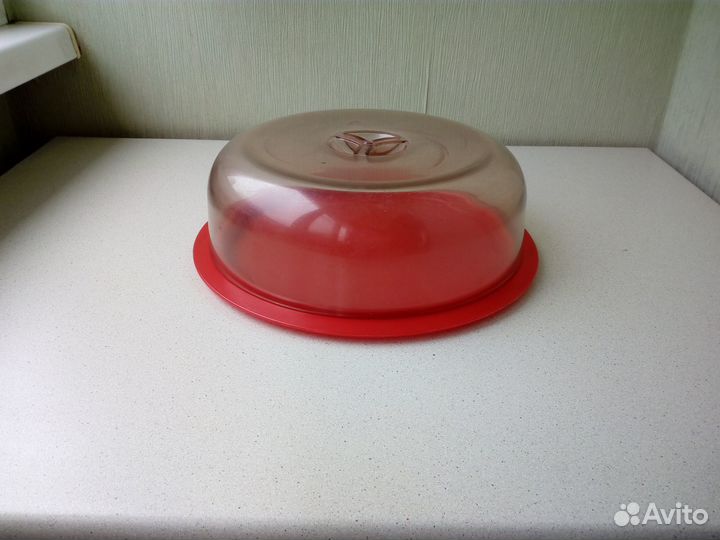 Тортница с крышкой