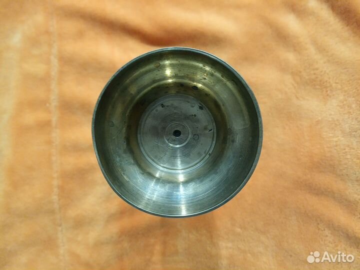 Ваза металлическая времен СССР