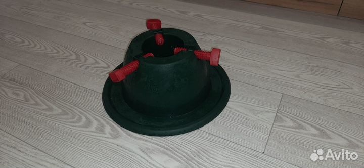 Елочная подставка