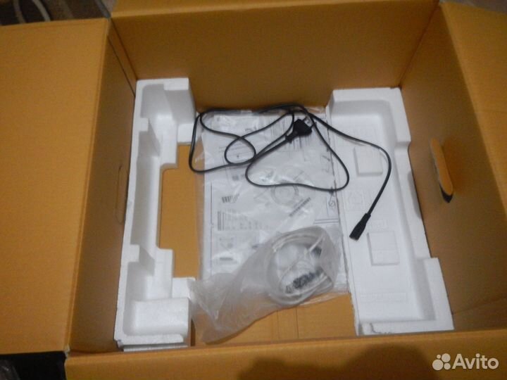 Мфу струйный Epson L3250 цветная печать, A4